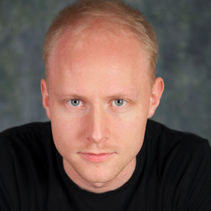 Mathias Hjørnholdt elev på Skuespillerskolen Ophelia 2016-2019